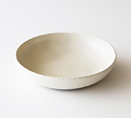 Shallow bowl