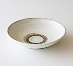 Shallow bowl